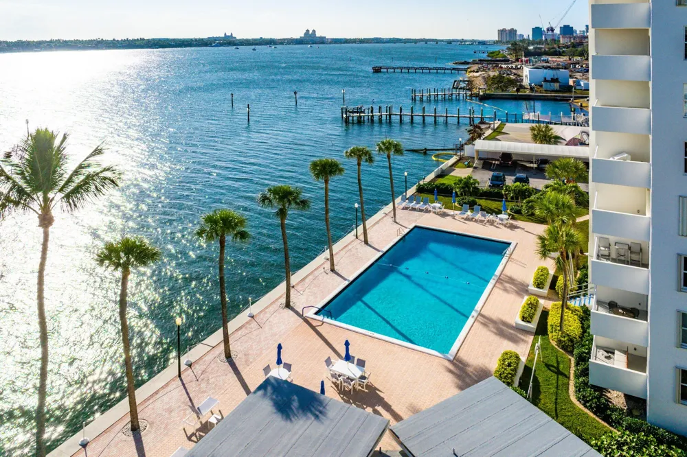 2600 Flagler Drive #407