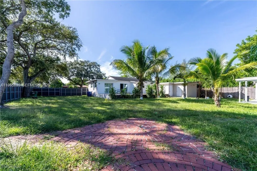 947 NE 149 #1 #1 North Miami, FL 33960