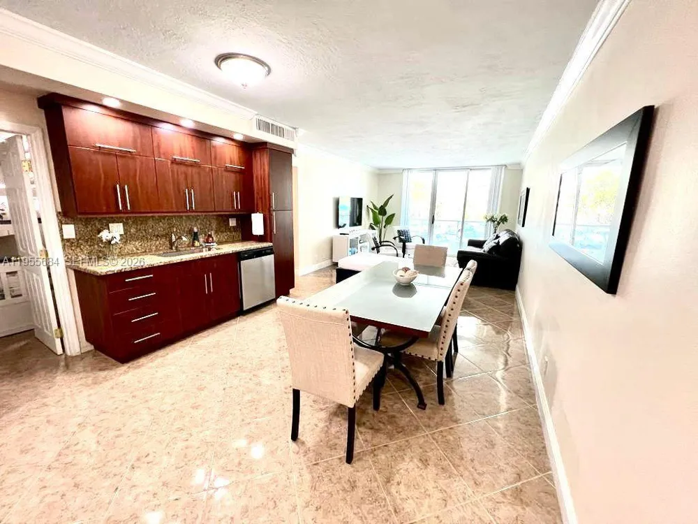 3801 S Ocean Dr #2C Hollywood, FL 33019