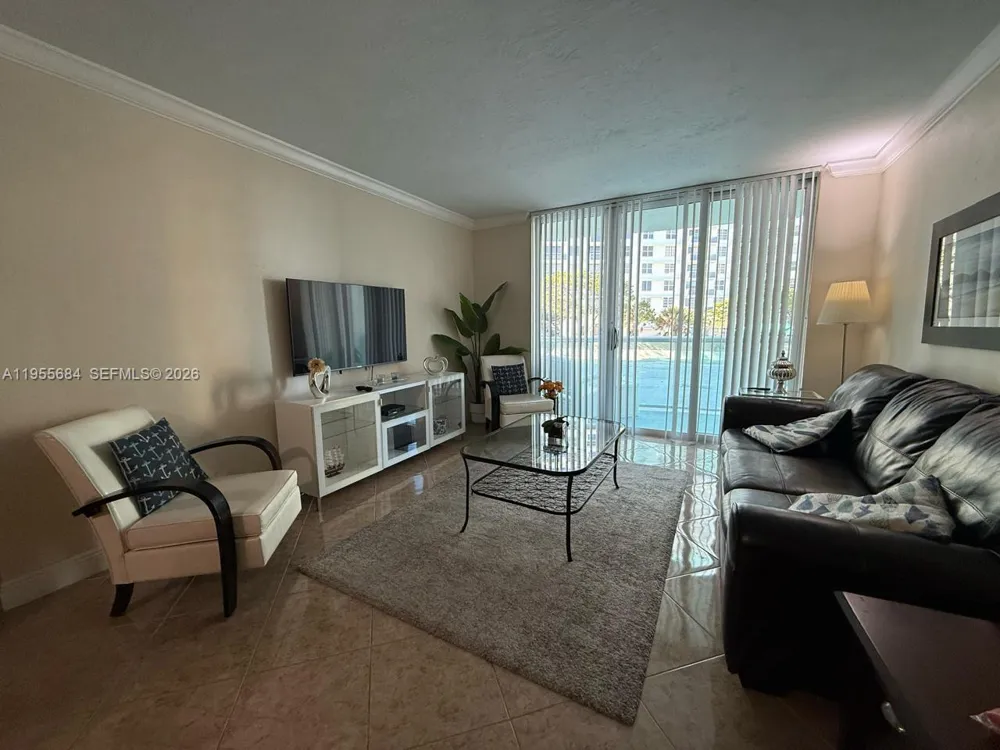 3801 S Ocean Dr #2C Hollywood, FL 33019