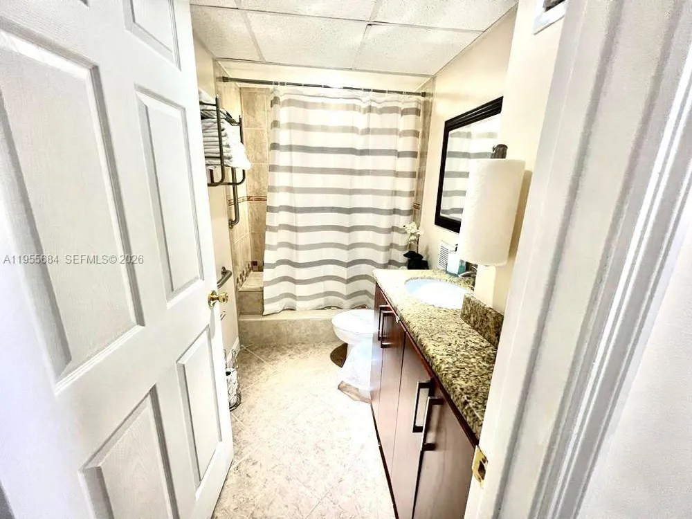 3801 S Ocean Dr #2C Hollywood, FL 33019