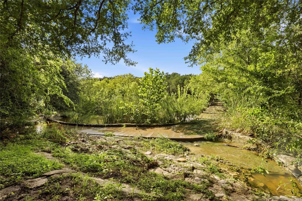 220 Sailmaster Street #A Lakeway, TX 78734
