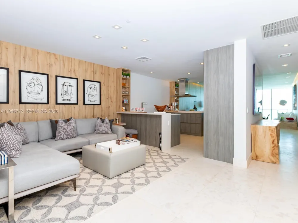 360 Ocean Dr #606S Key Biscayne, FL 33149