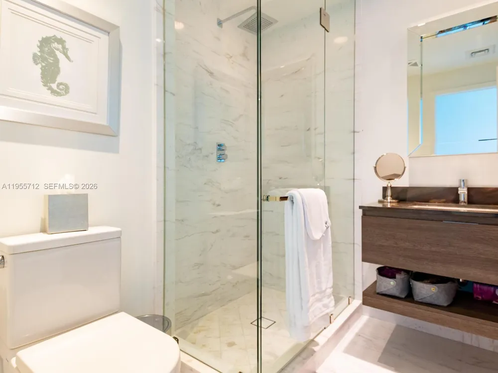 360 Ocean Dr #606S Key Biscayne, FL 33149