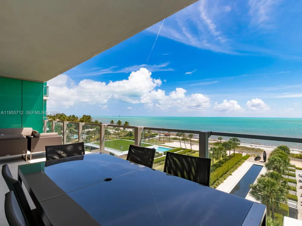 360 Ocean Dr #606S Key Biscayne, FL 33149
