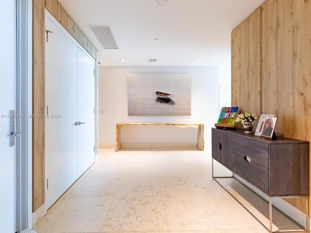 360 Ocean Dr #606S Key Biscayne, FL 33149
