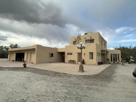 6226 Split Mountain Road