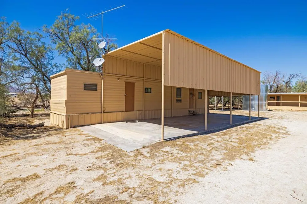 6226 Split Mountain Road Borrego Springs, CA 92004