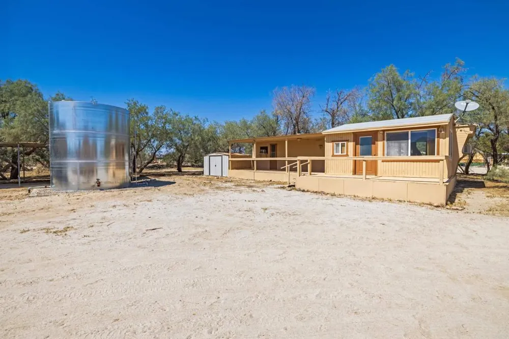 6226 Split Mountain Road Borrego Springs, CA 92004