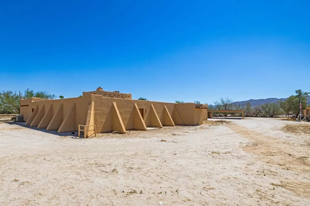6226 Split Mountain Road Borrego Springs, CA 92004