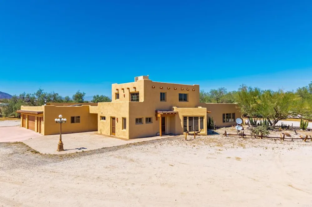 6226 Split Mountain Road Borrego Springs, CA 92004