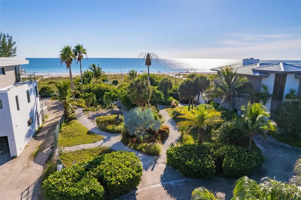 102 SUNSET LANE Holmes Beach, FL 34217