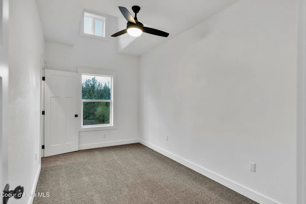 81 Angelina Priest River, ID 83856