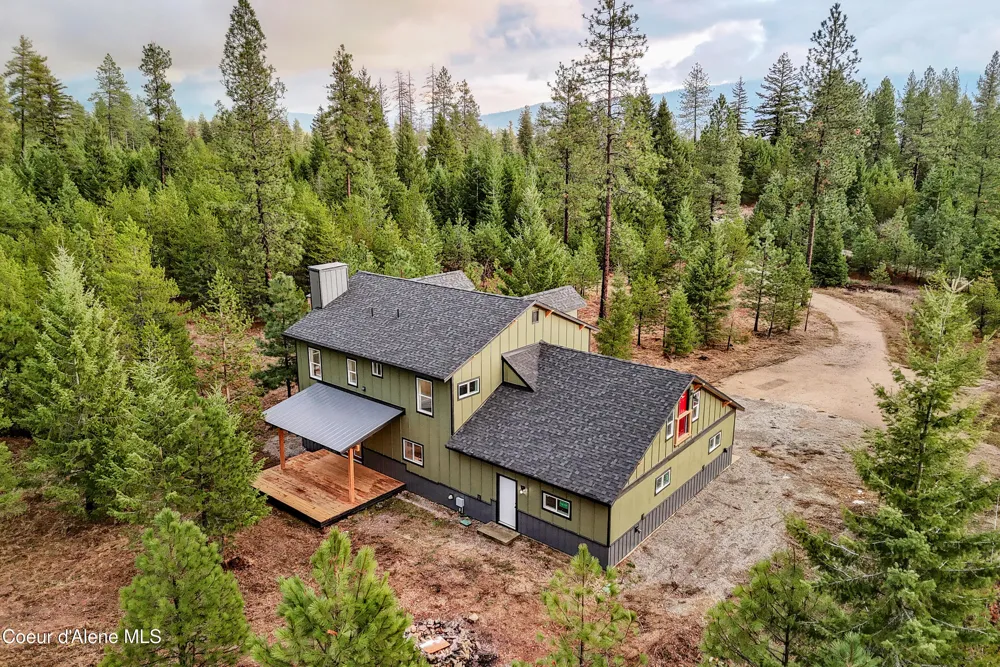 81 Angelina Priest River, ID 83856
