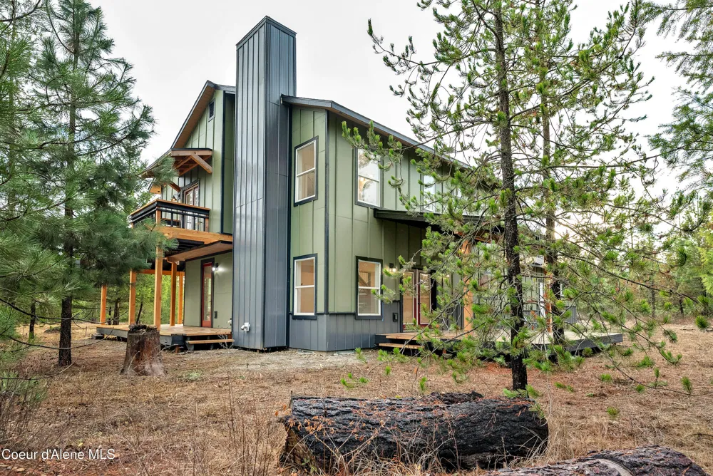 81 Angelina Priest River, ID 83856