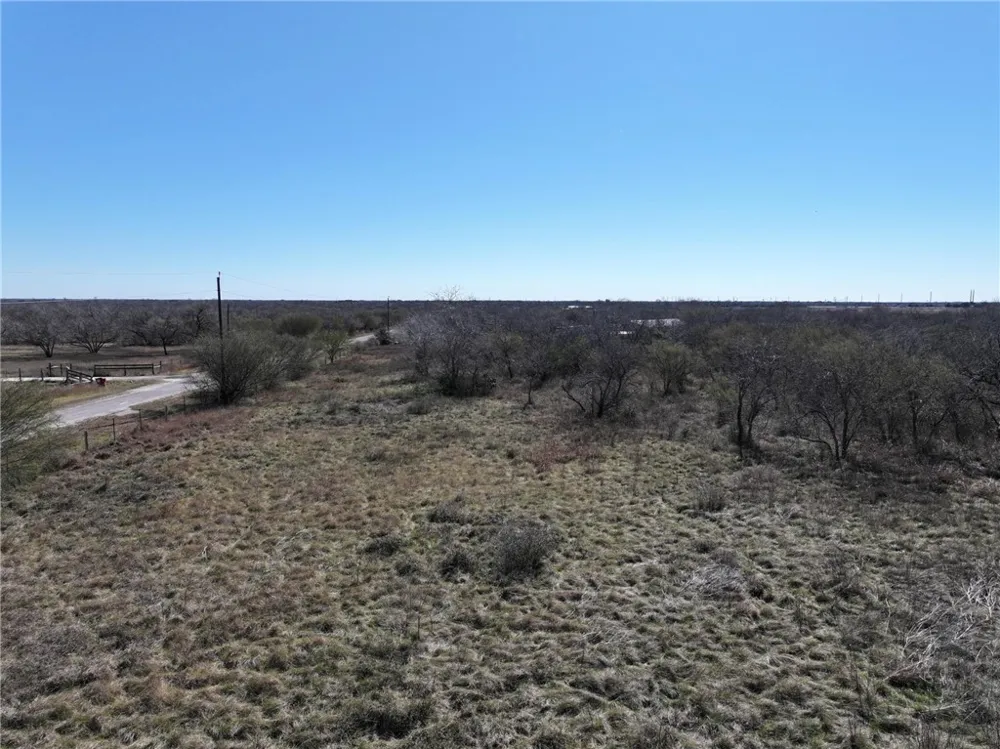 219 Nopal Drive Beeville, TX 78102