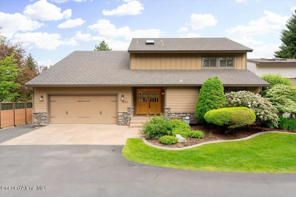 1665 E Club Lane Hayden Lake, ID 83835