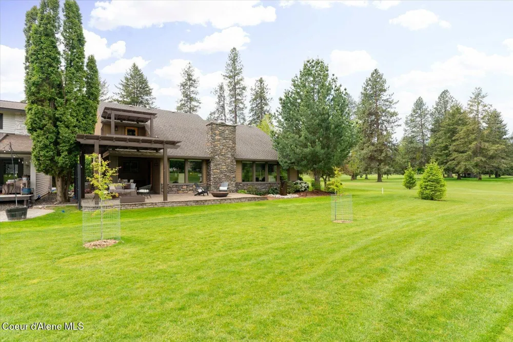 1665 E Club Lane Hayden Lake, ID 83835