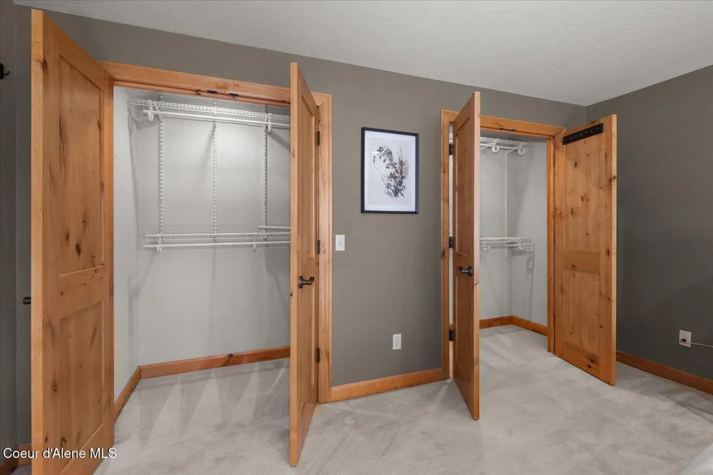 1665 E Club Lane Hayden Lake, ID 83835