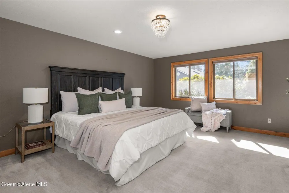 1665 E Club Lane Hayden Lake, ID 83835