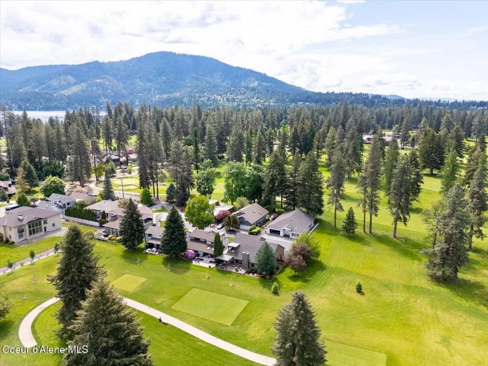 1665 E Club Lane Hayden Lake, ID 83835