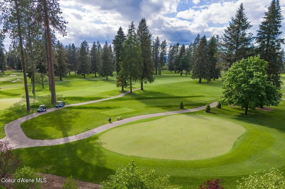 1665 E Club Lane Hayden Lake, ID 83835