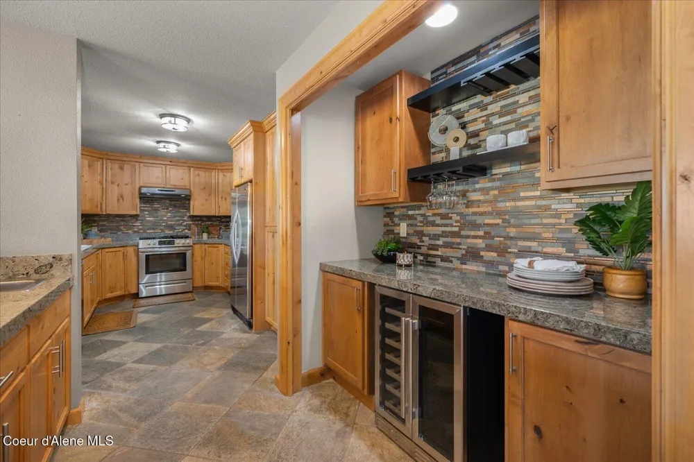 1665 E Club Lane Hayden Lake, ID 83835