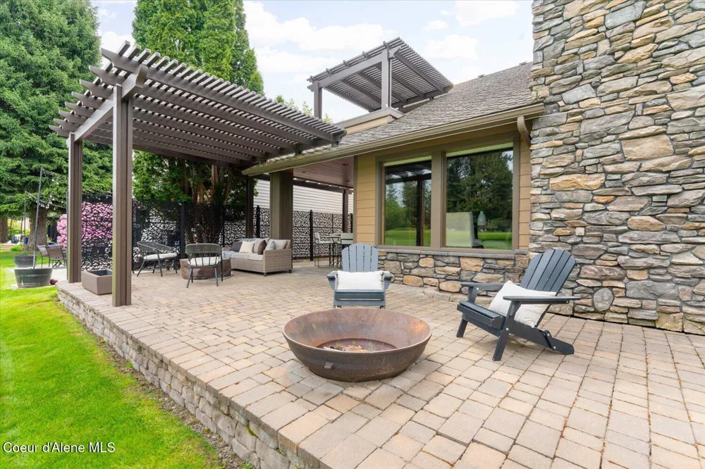 1665 E Club Lane Hayden Lake, ID 83835