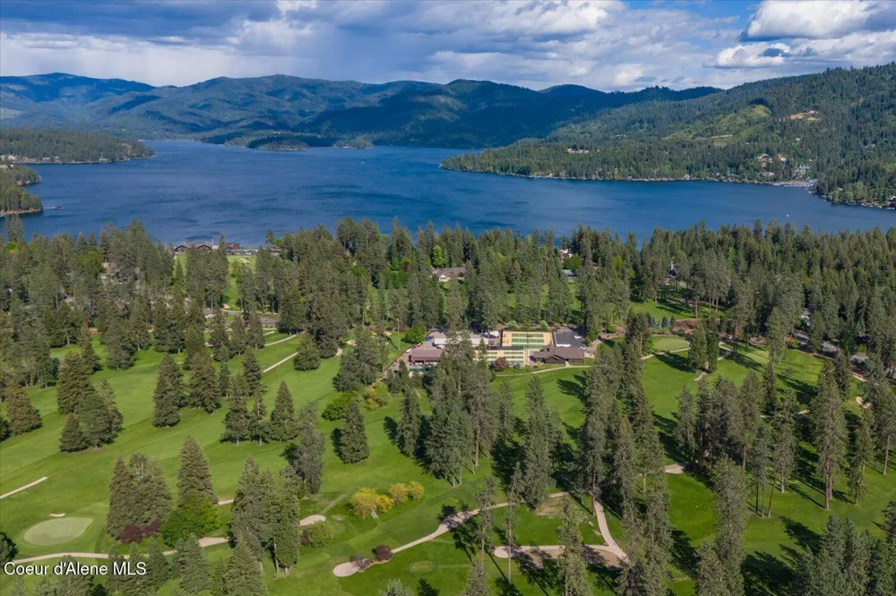 1665 E Club Lane Hayden Lake, ID 83835