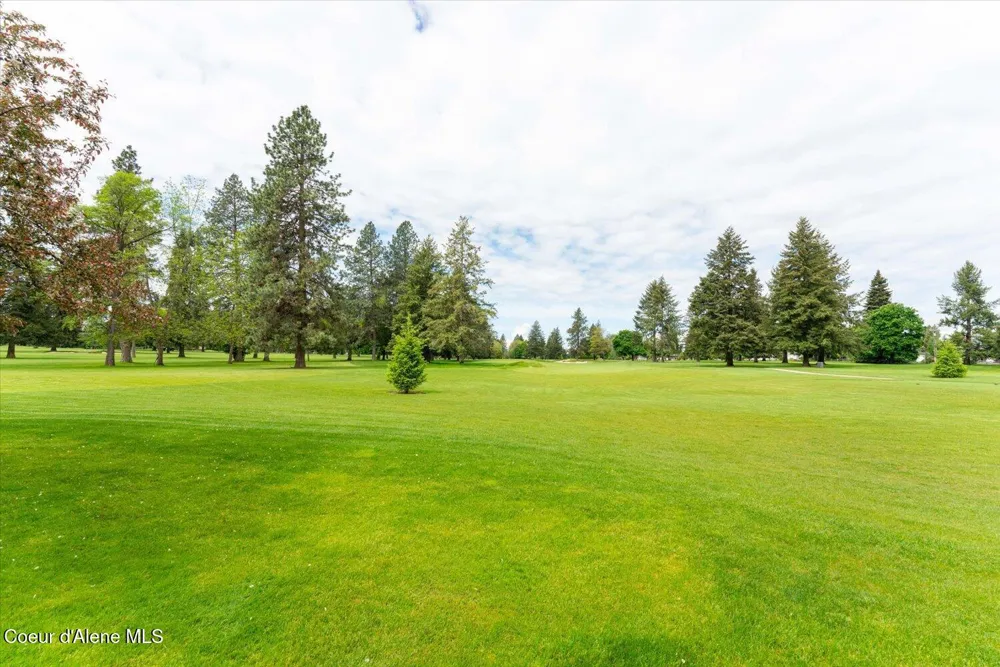 1665 E Club Lane Hayden Lake, ID 83835