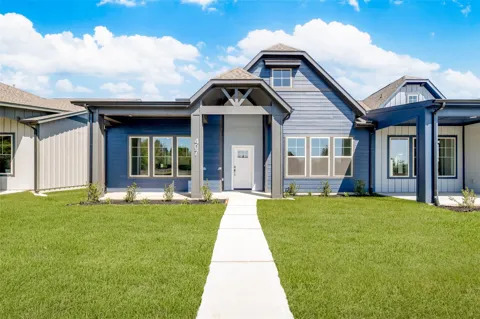 407 Legacy Point #A