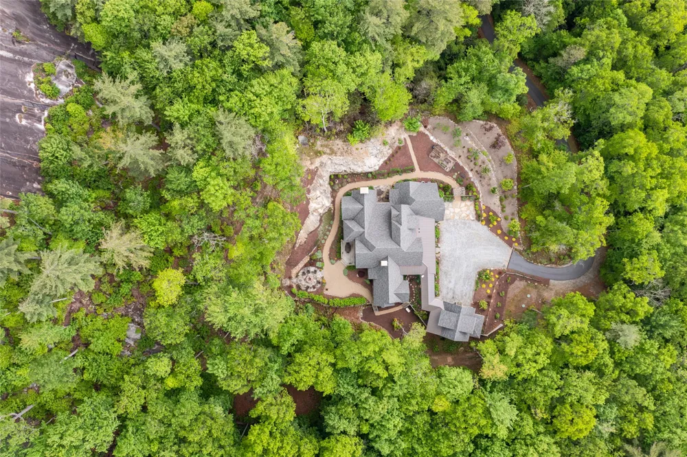 143 Foxglove Trail Glenville, NC 28736