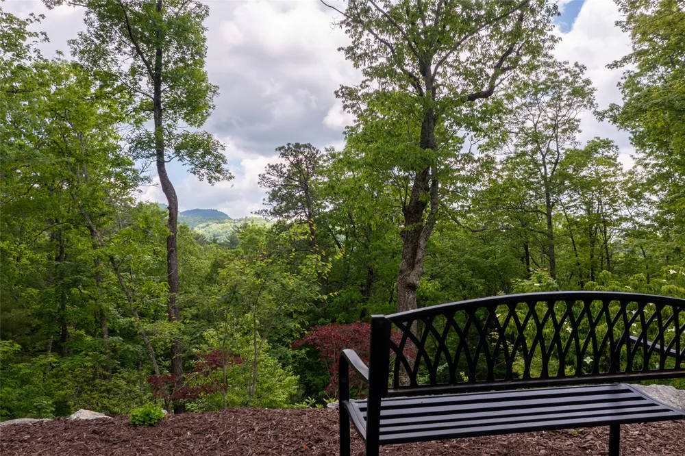 143 Foxglove Trail Glenville, NC 28736