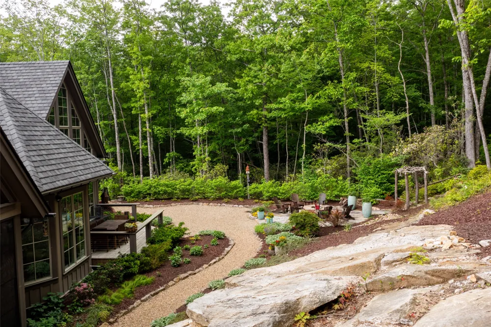 143 Foxglove Trail Glenville, NC 28736