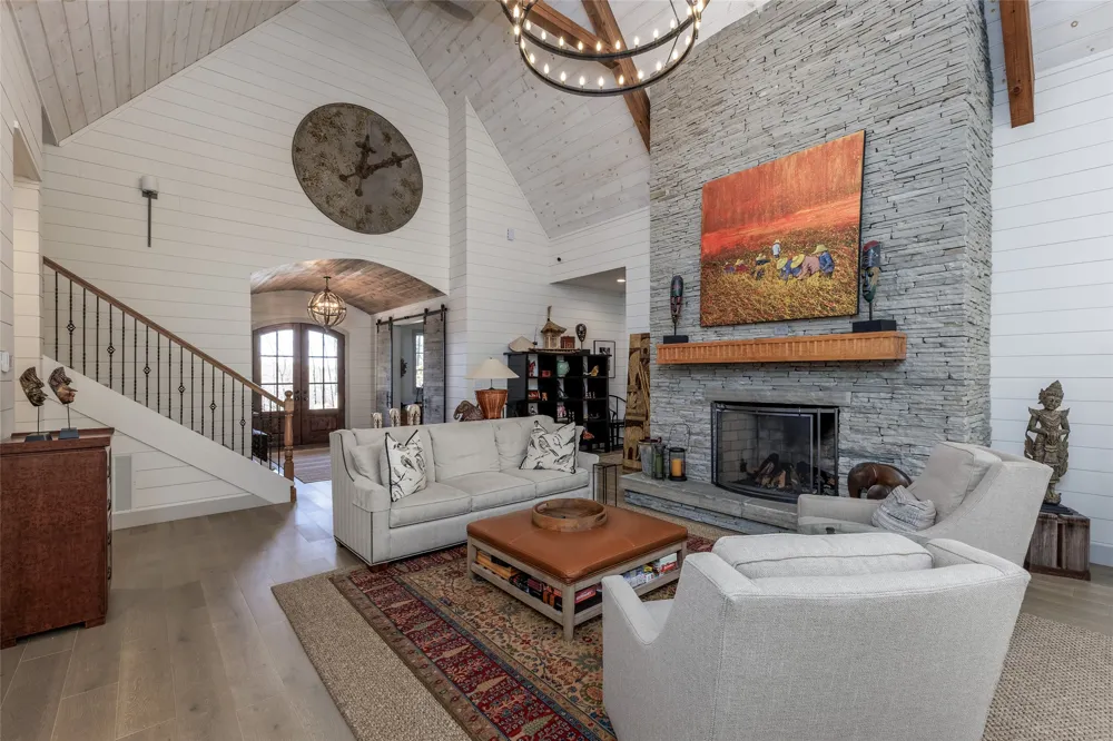 143 Foxglove Trail Glenville, NC 28736