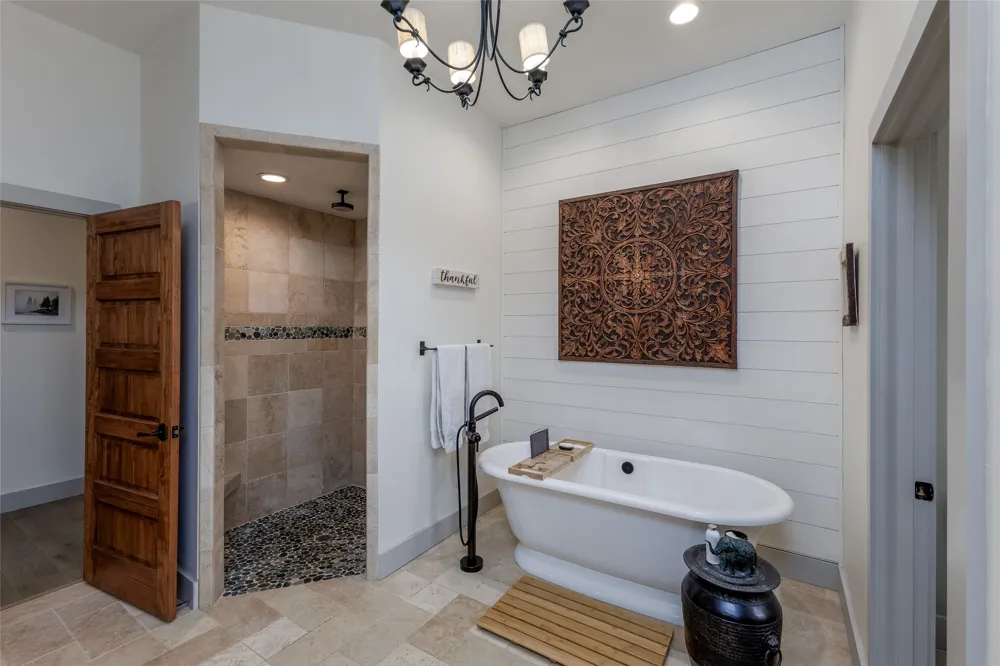 143 Foxglove Trail Glenville, NC 28736