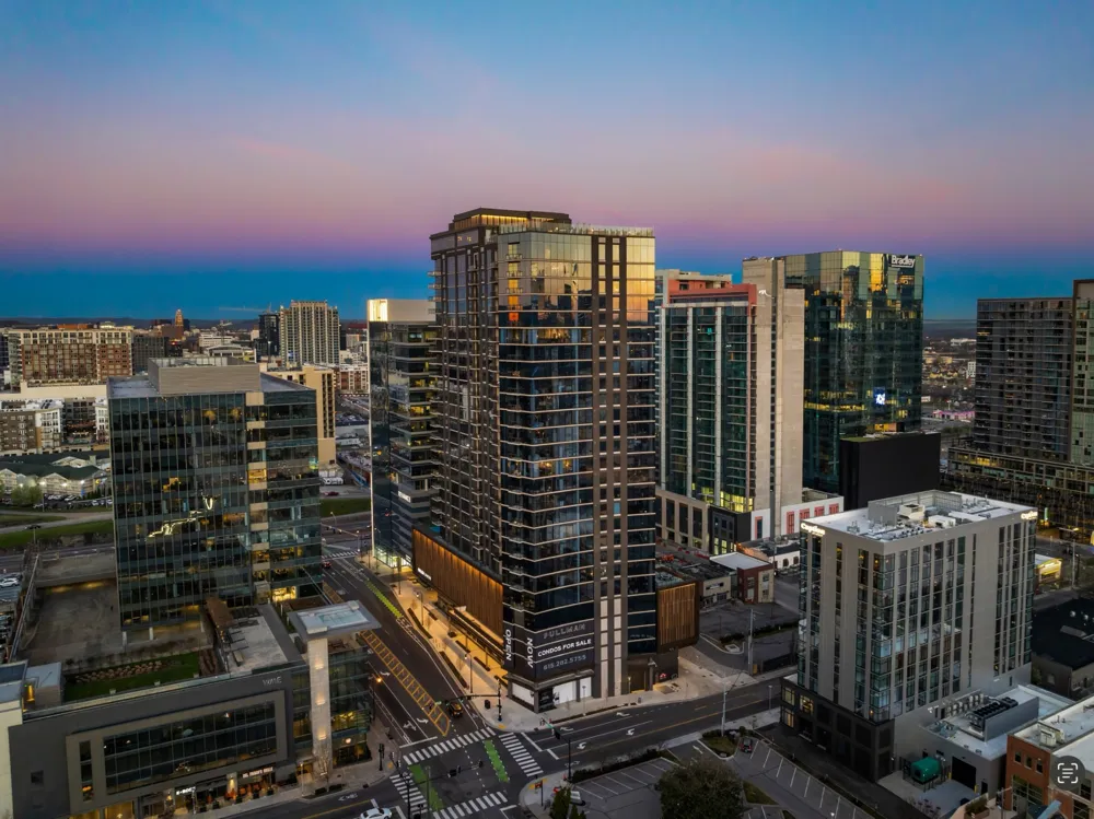 1212 Demonbreun St #A13 (Z)