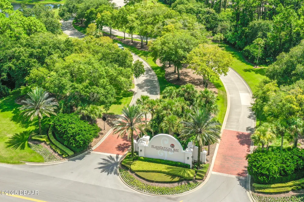 829 Pinewood Drive Ormond Beach, FL 32174