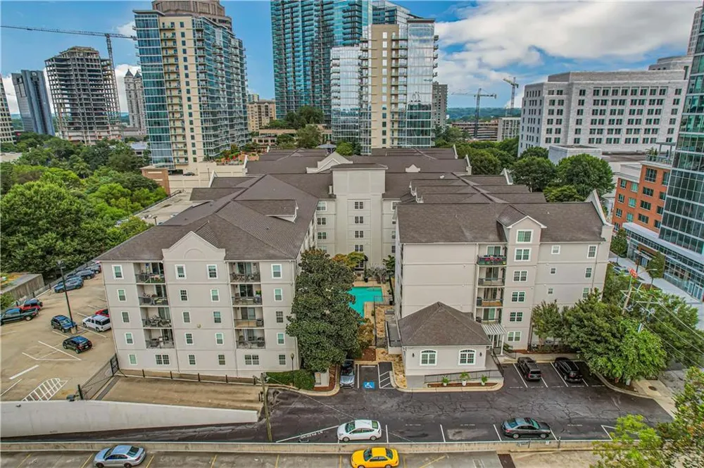 1074 Peachtree Walk NE #B414