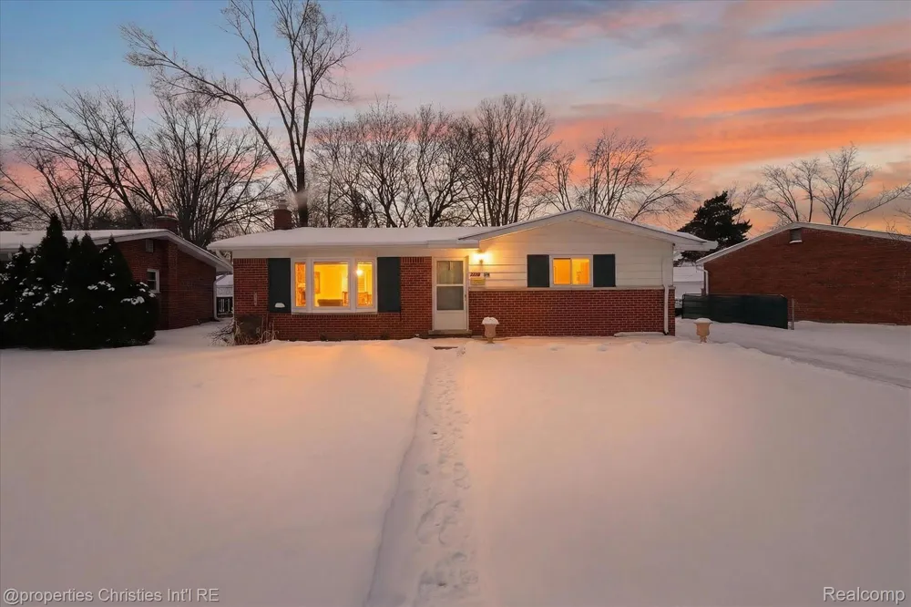 22216 Brandon Street