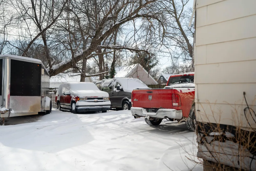 1525 W Saginaw Street Lansing City, MI 48915