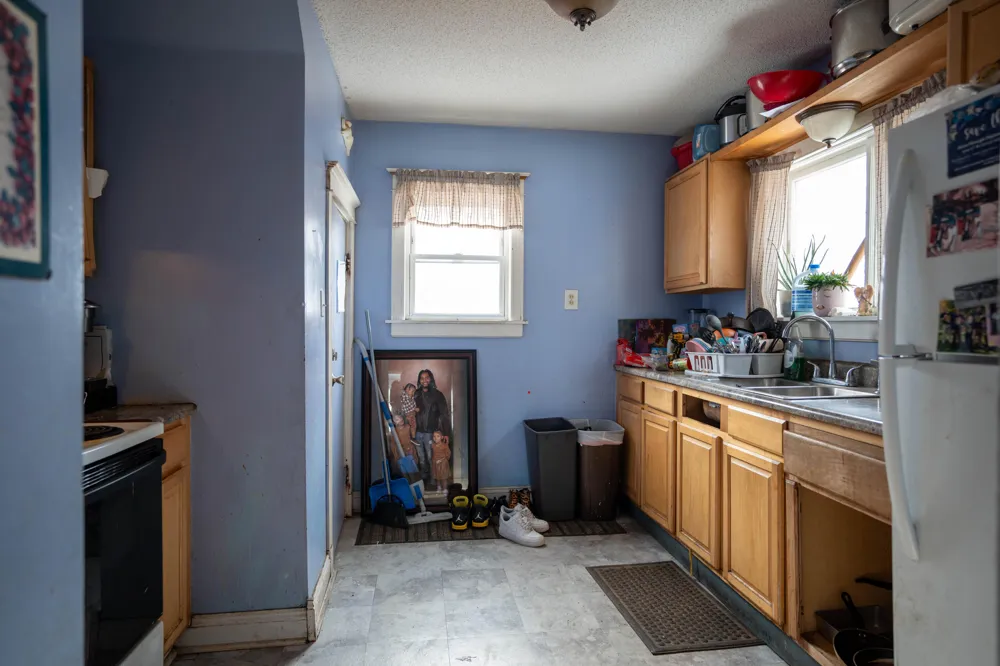 1525 W Saginaw Street Lansing City, MI 48915