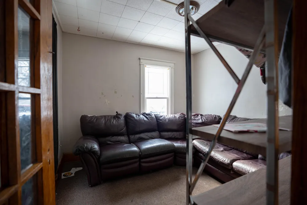 1525 W Saginaw Street Lansing City, MI 48915