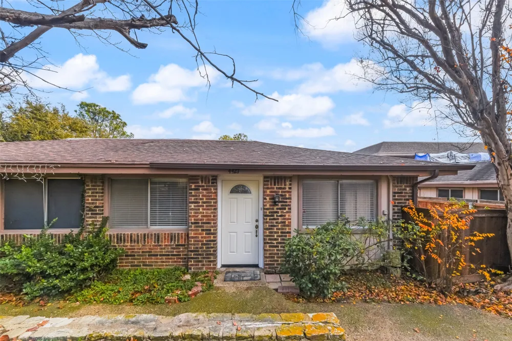 4427 Westminster Drive