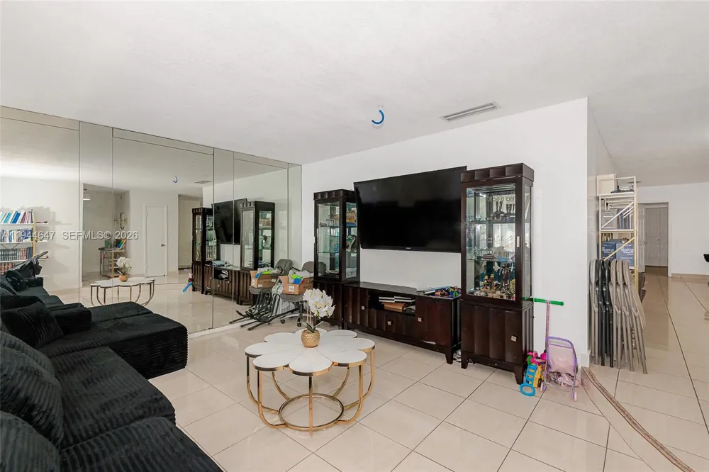 8950 Harding Ave Surfside, FL 33154