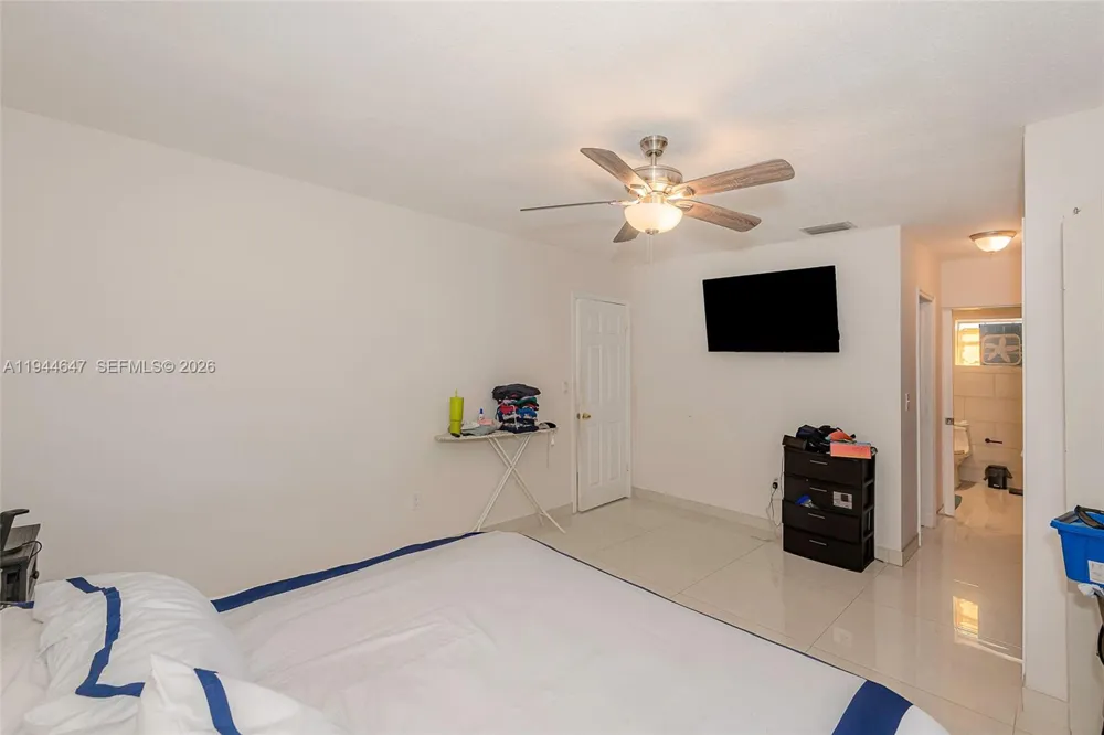 8950 Harding Ave Surfside, FL 33154