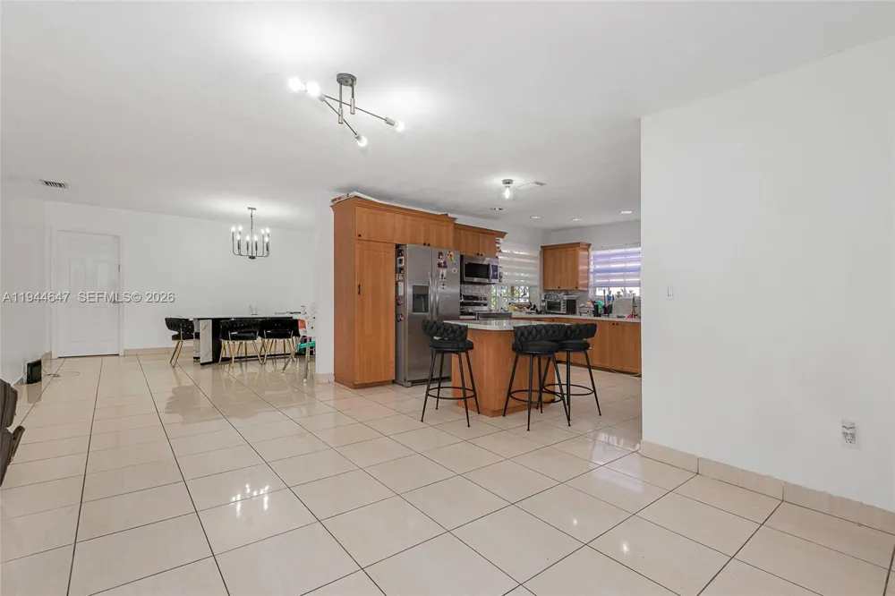 8950 Harding Ave Surfside, FL 33154