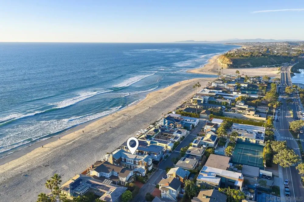 2720 Ocean Front Del Mar, CA 92014
