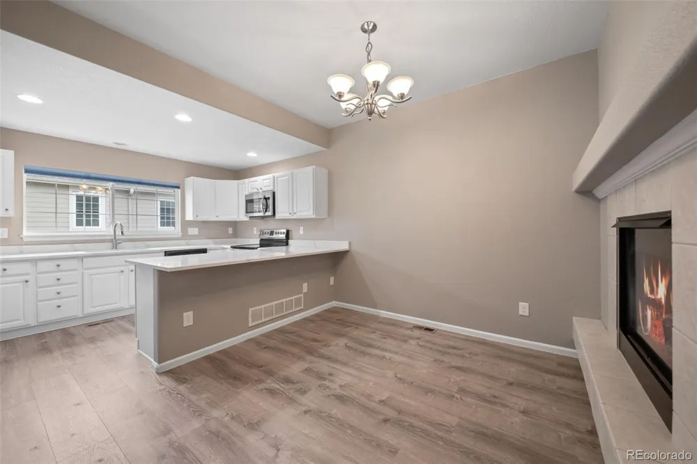 9522 Silver Spur Lane