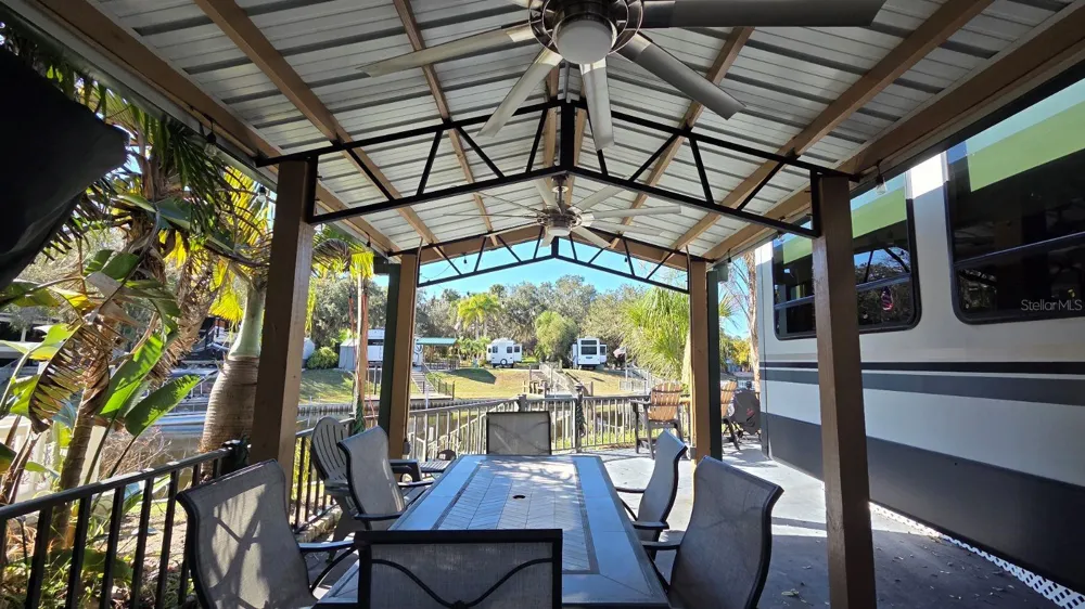 561 WATERWAY DRIVE River Ranch, FL 33867